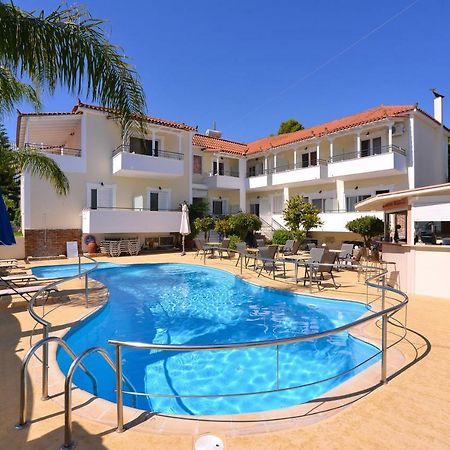 Theoxenia Hotel Apartments 크라니 외부 사진