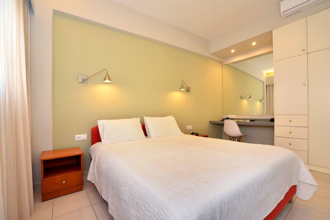Theoxenia Hotel Apartments 크라니 외부 사진