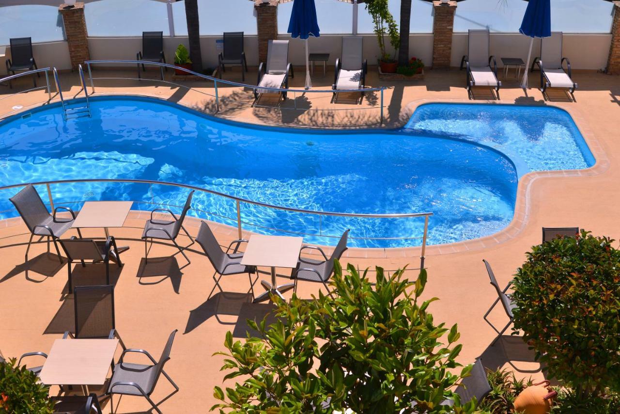 Theoxenia Hotel Apartments 크라니 외부 사진